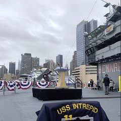 WreathLaying